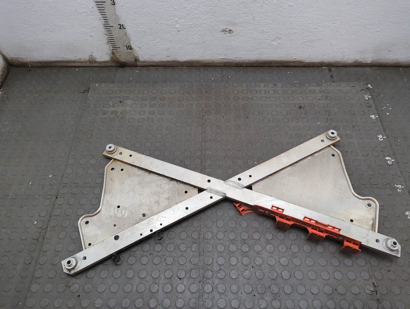 Растяжка столбов