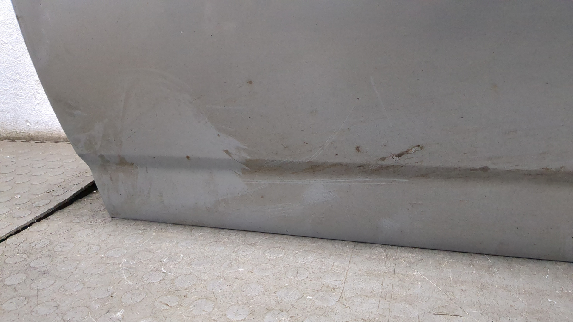 Дверь передняя левая