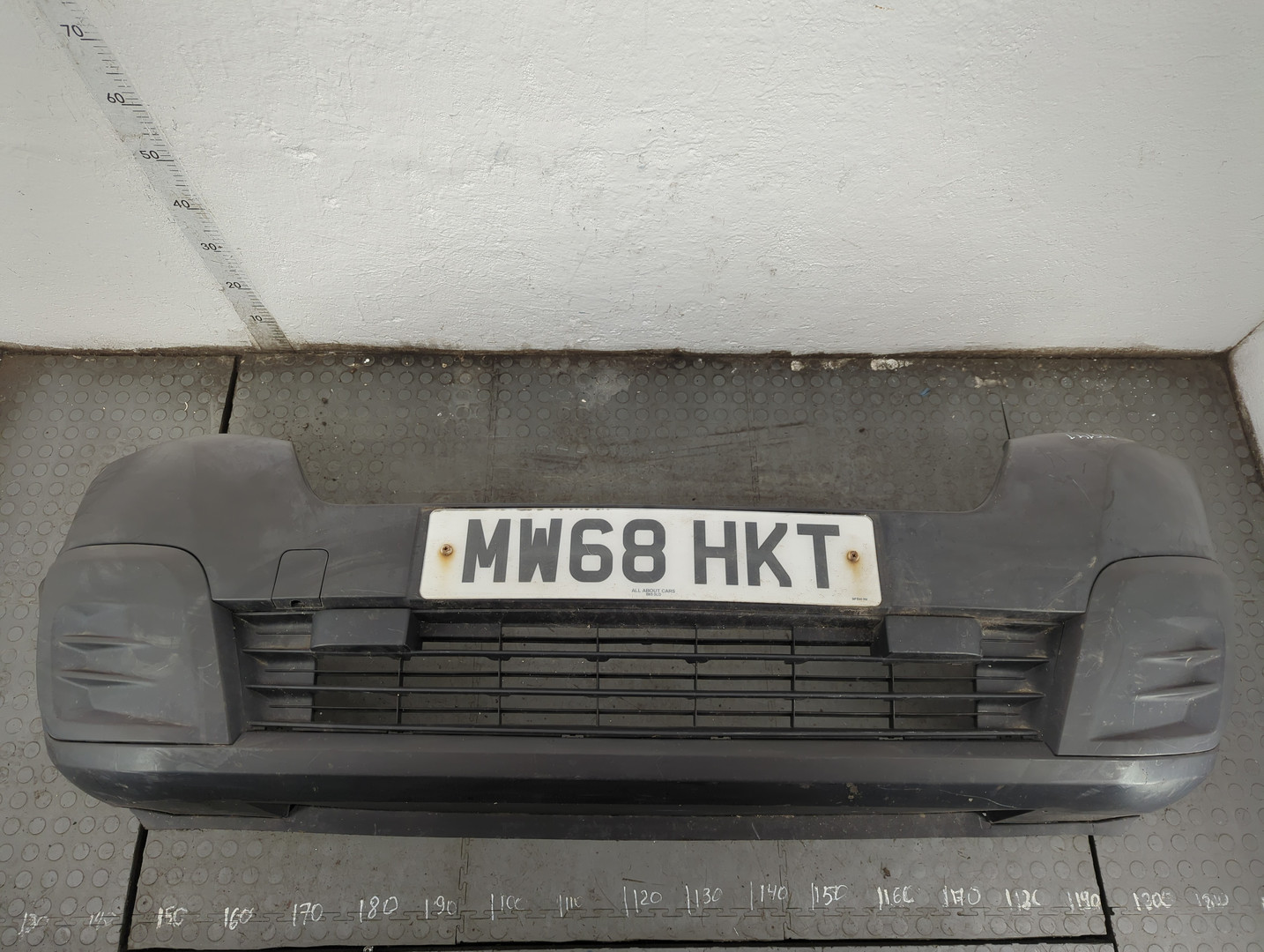 Бампер передний