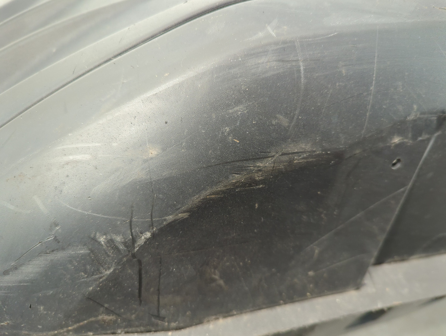 Бампер передний