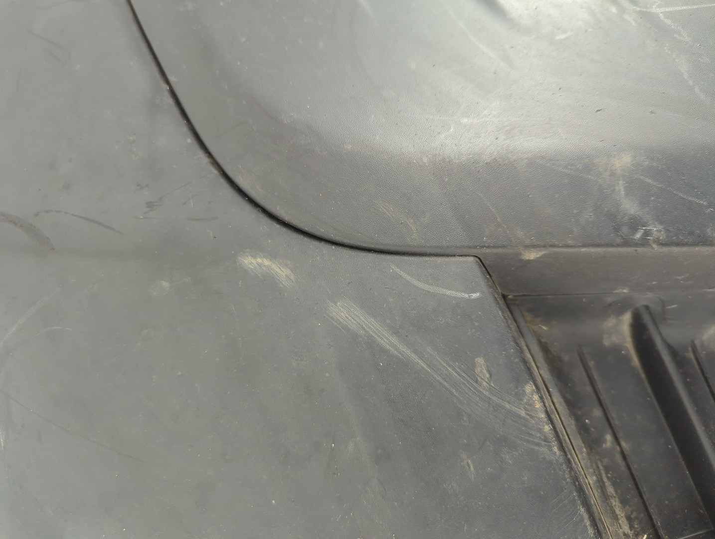 Бампер передний