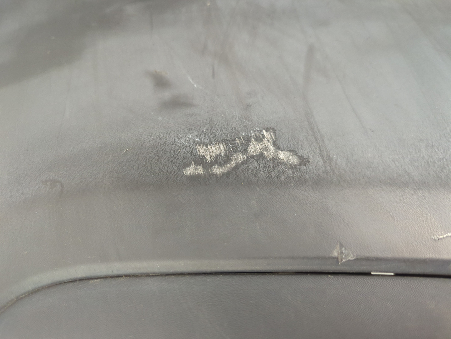 Бампер передний