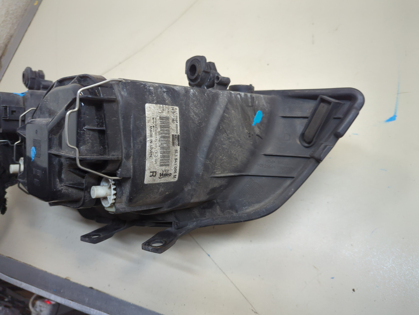 Фара правая