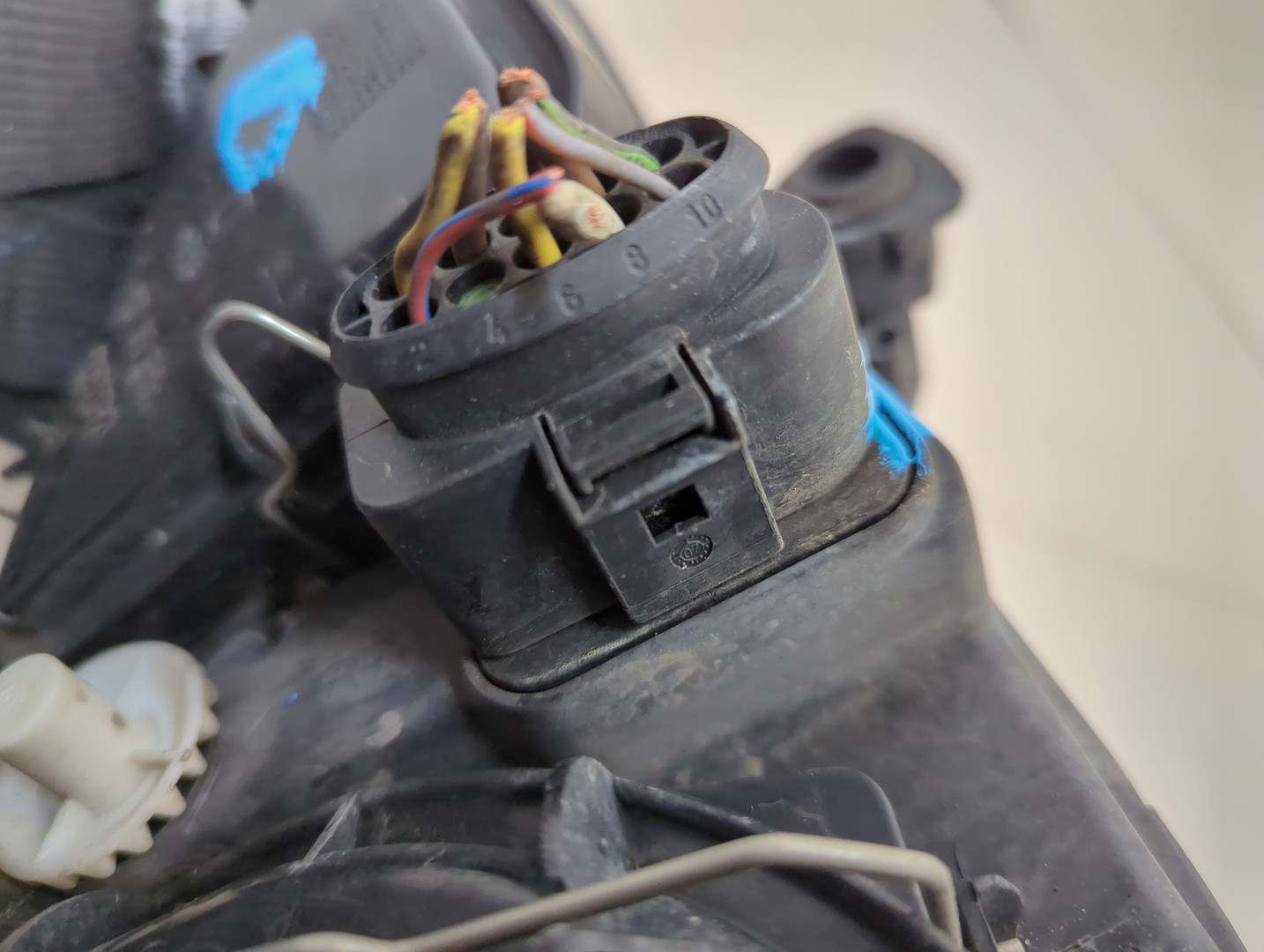 Фара правая