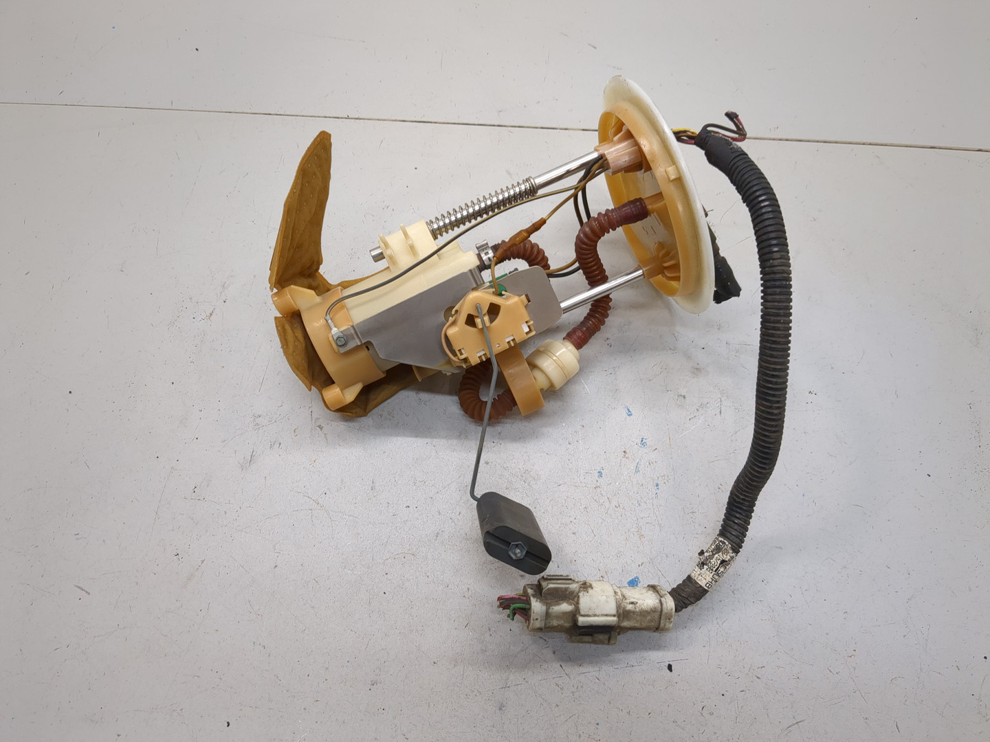 Насос топливный электрический