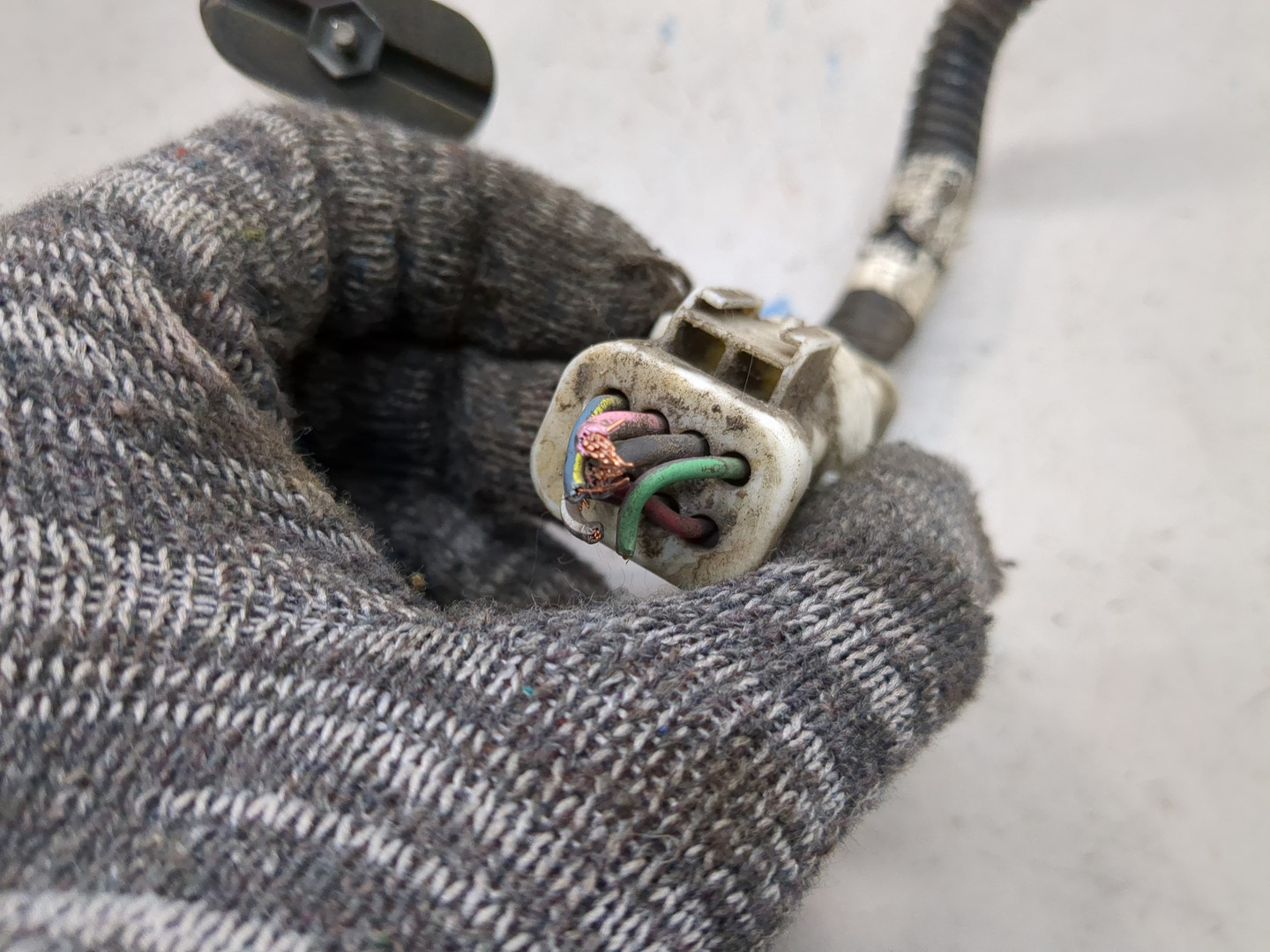 Насос топливный электрический