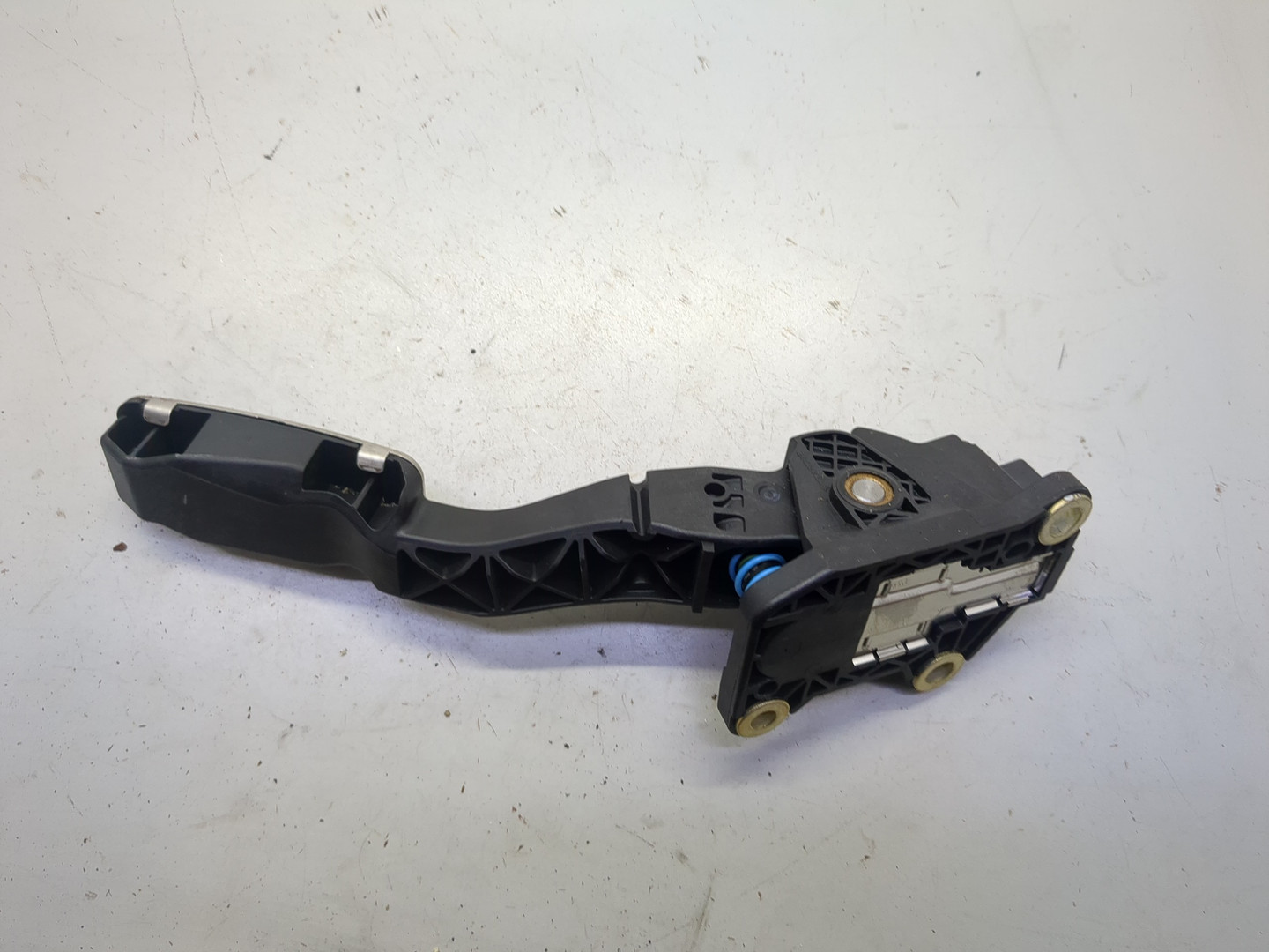 Педаль газа