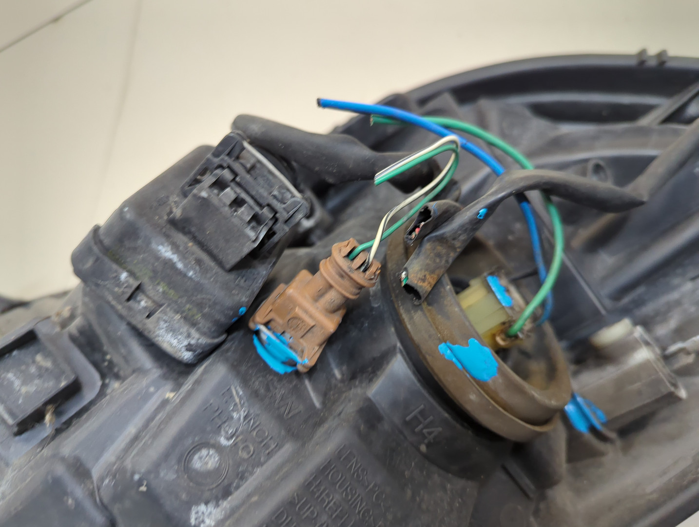 Фара правая