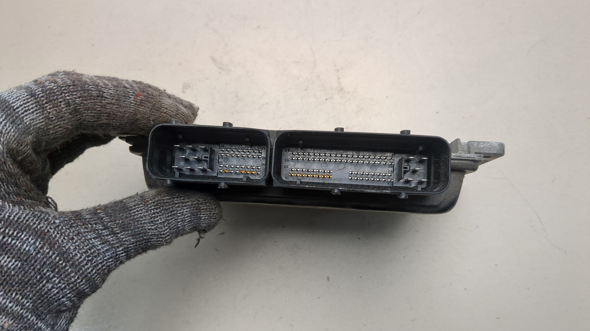 Блок управления двигателем