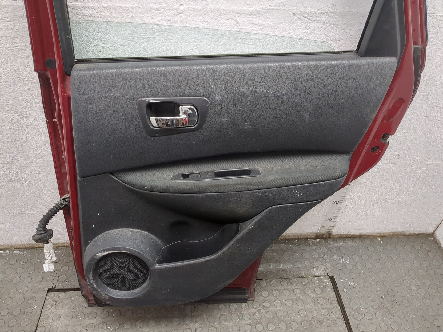 Дверь задняя правая