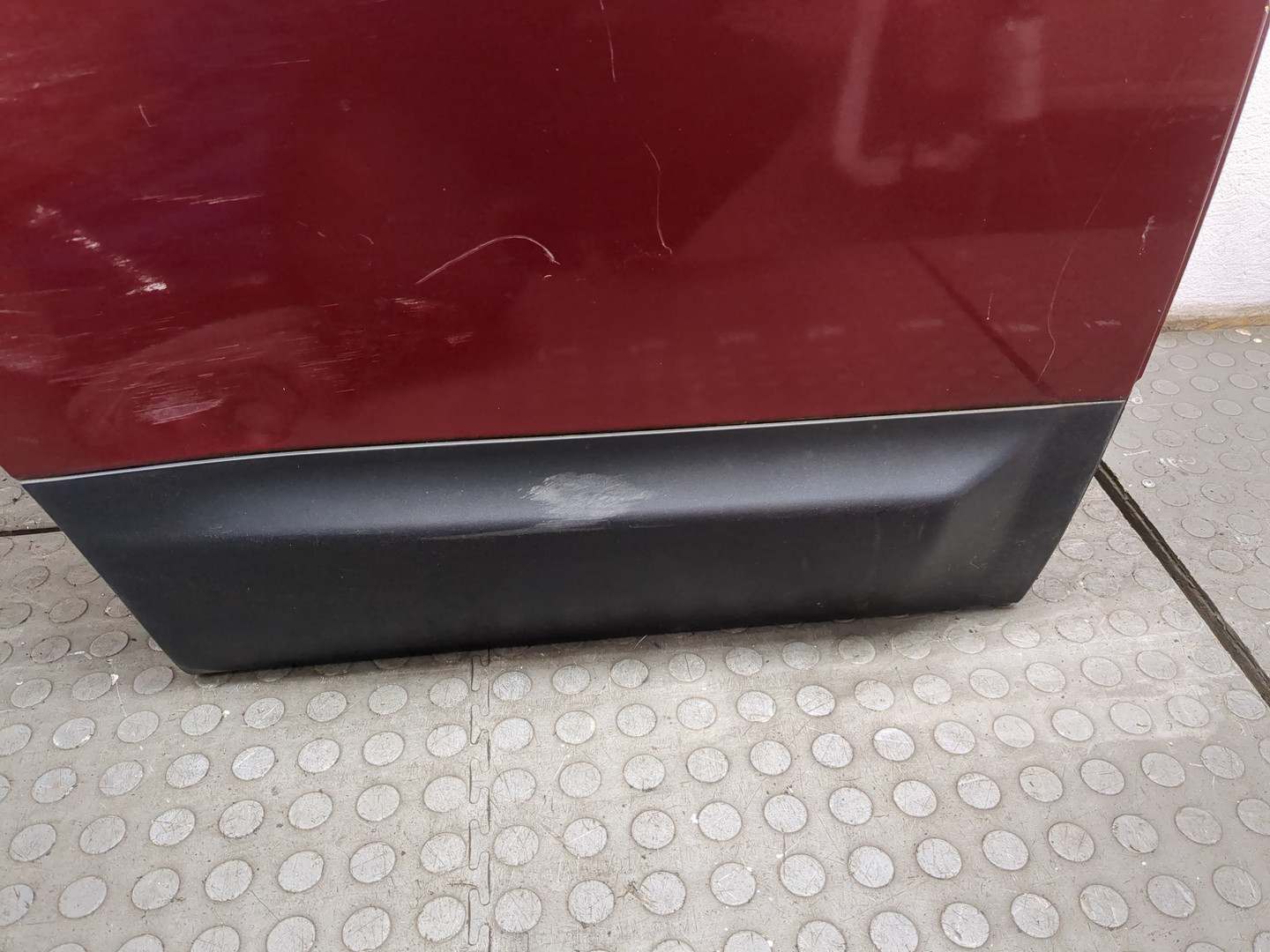 Дверь задняя правая