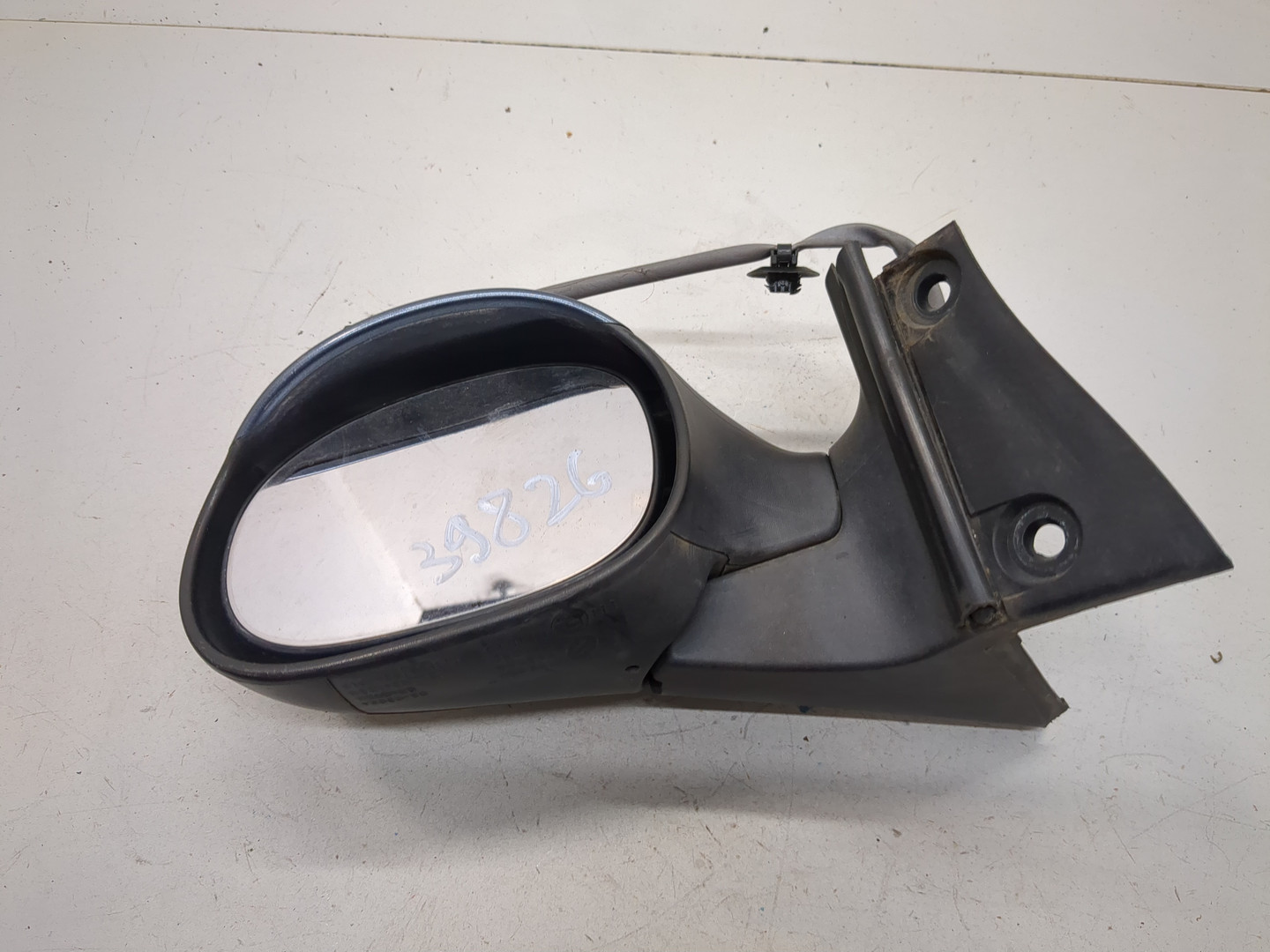 Зеркало левое электрическое