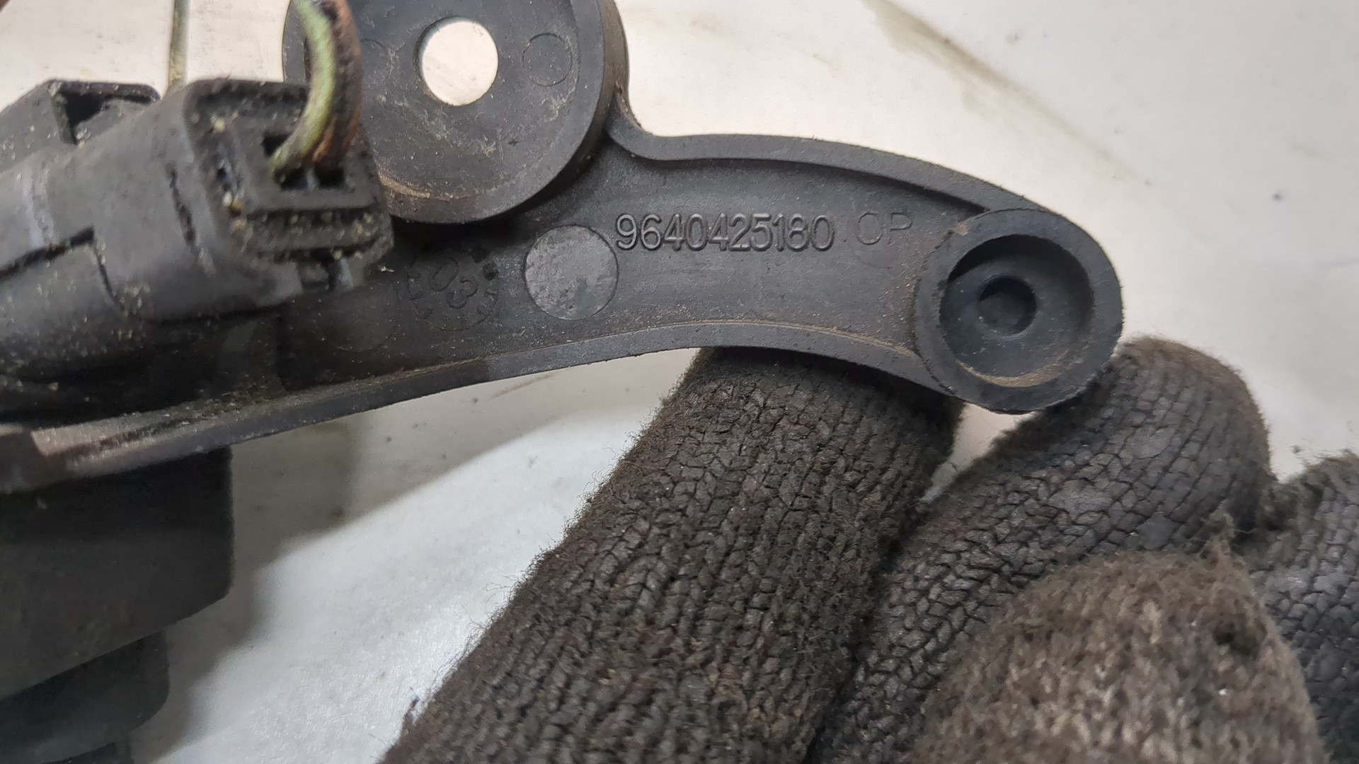 Датчик положения коленвала