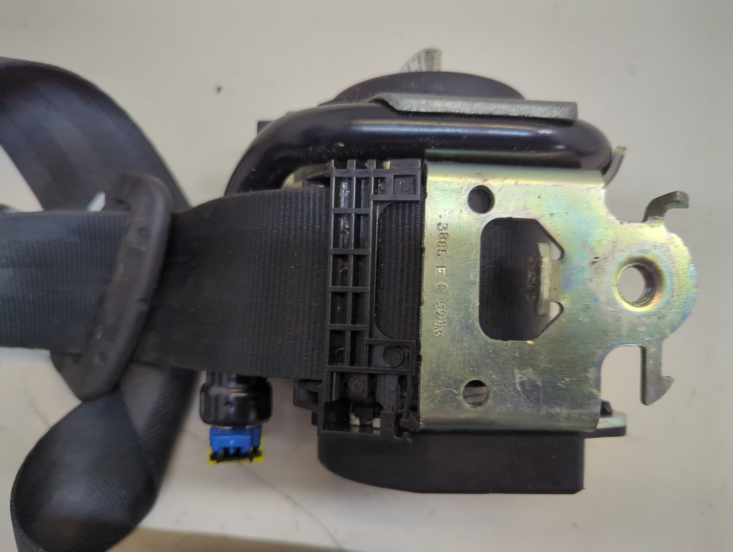 Ремень безопасности