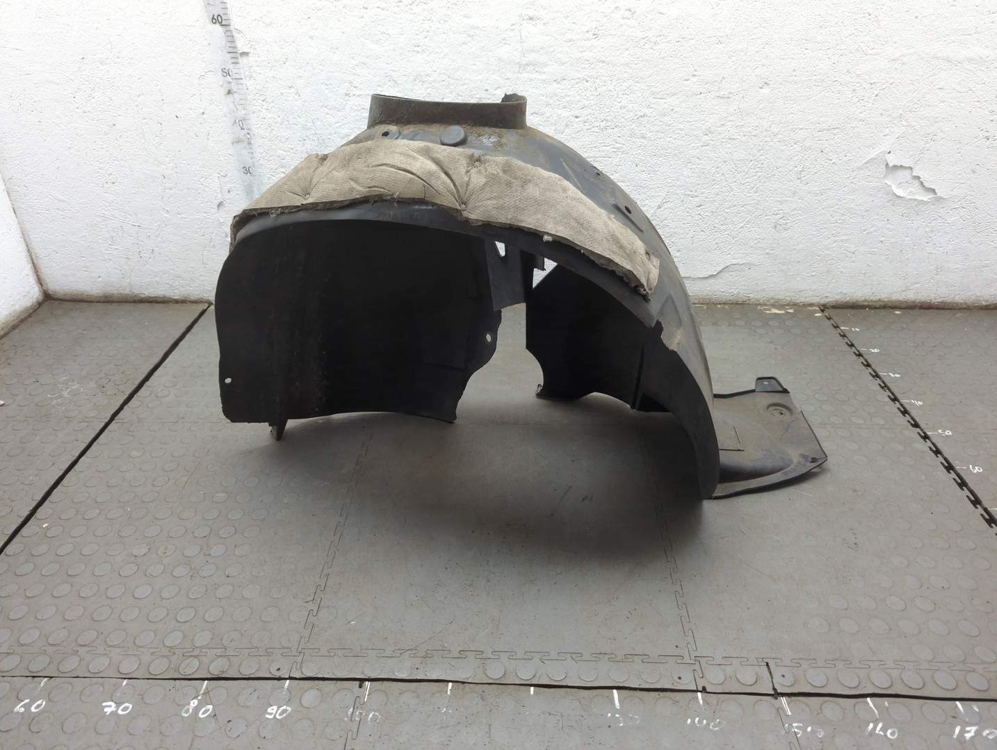 Локер передний правый