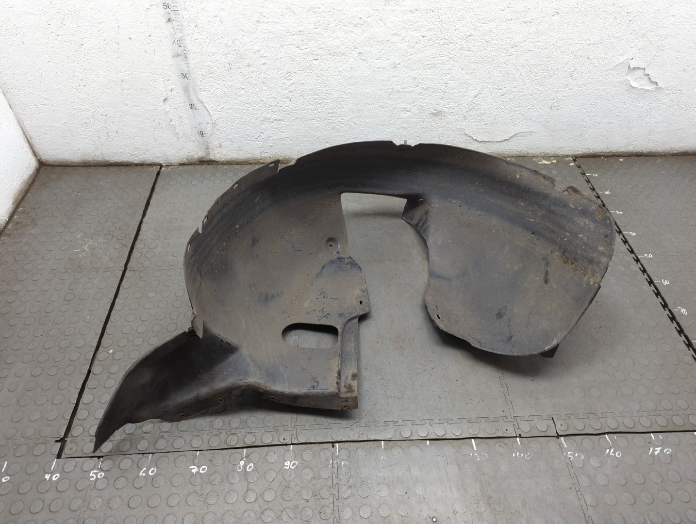 Локер передний левый