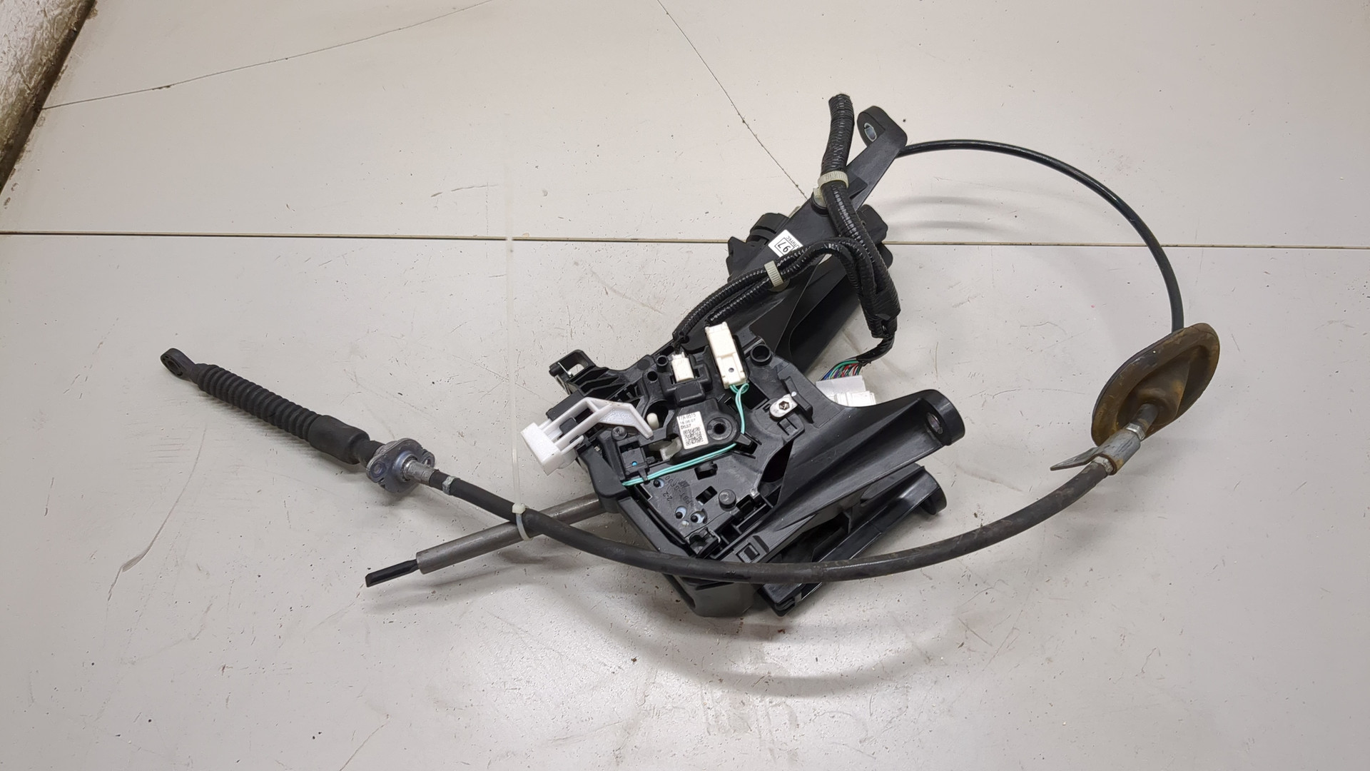 Кулиса МКПП / АКПП