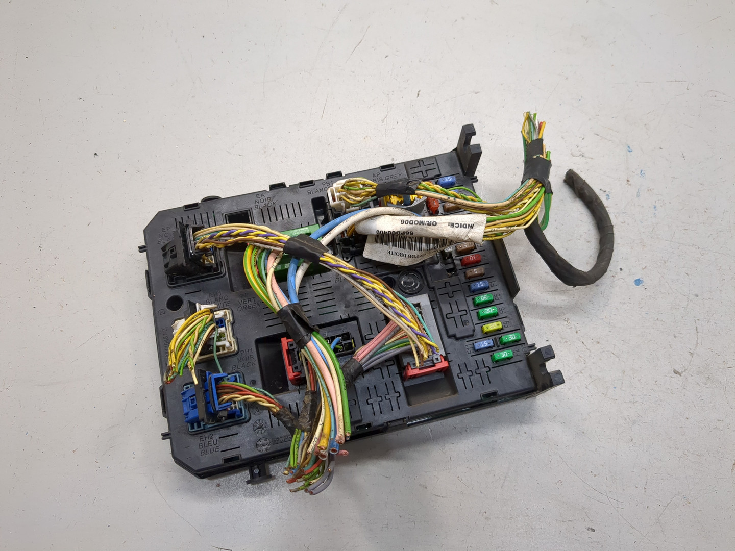 Блок предохранителей