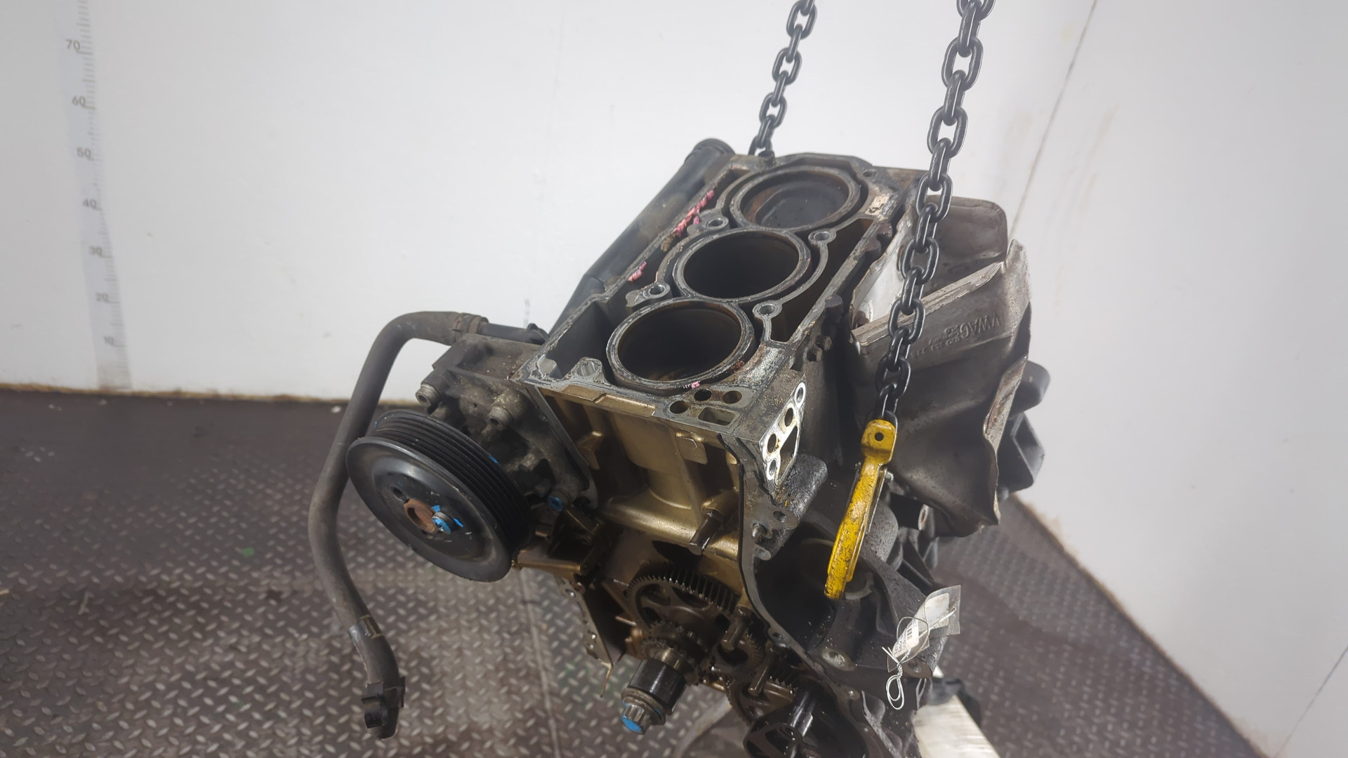 Блок двигателя