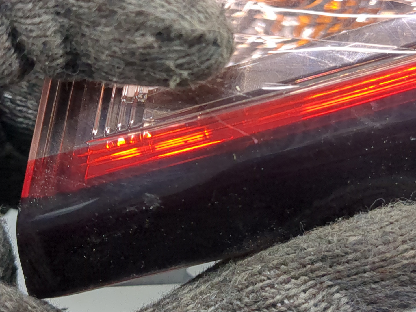 Фонарь задний правый