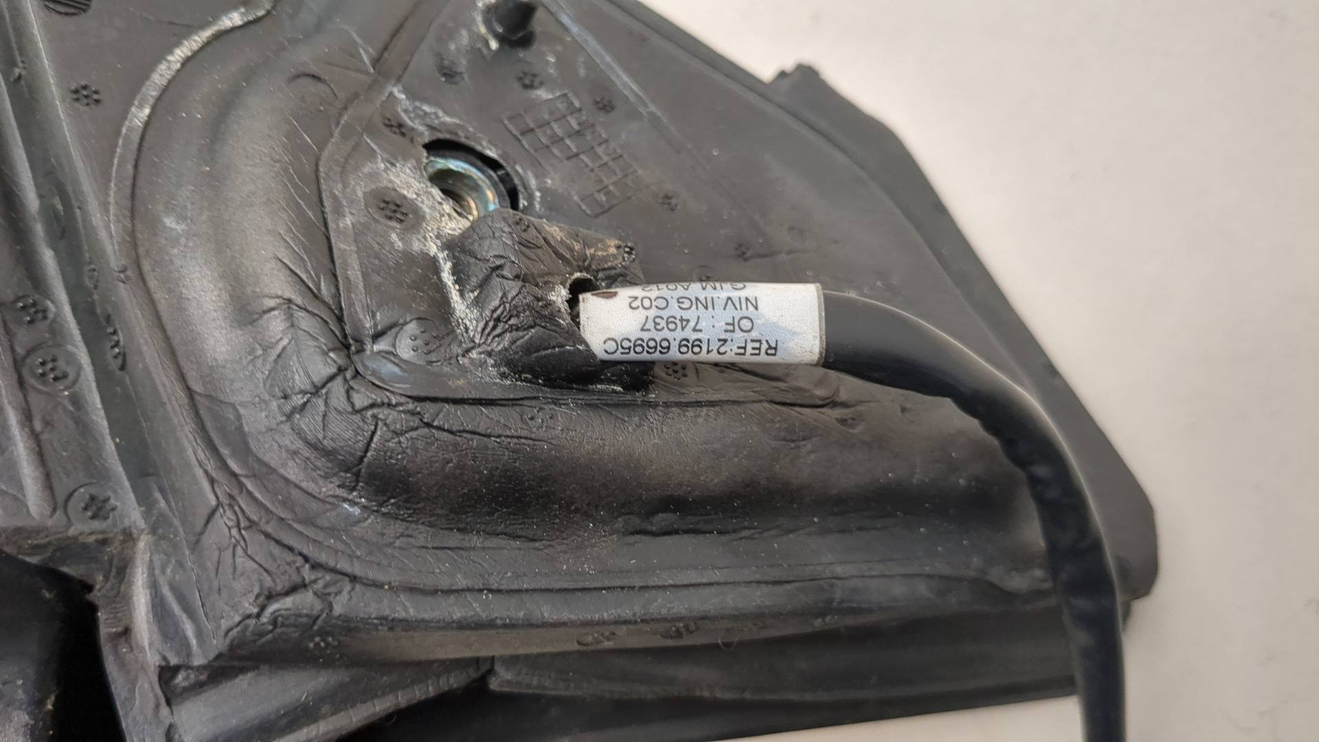 Зеркало левое электрическое