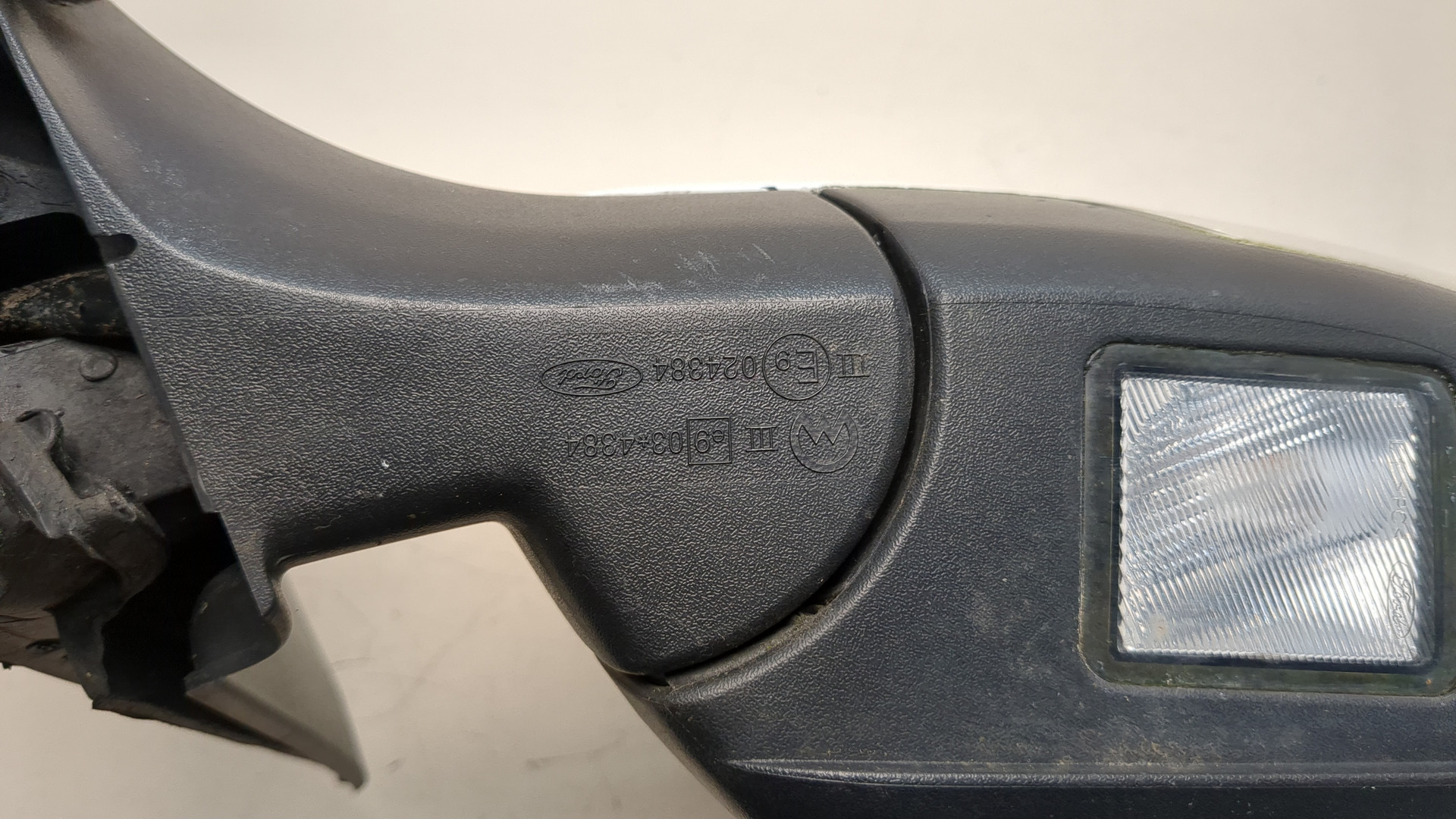 Зеркало левое электрическое