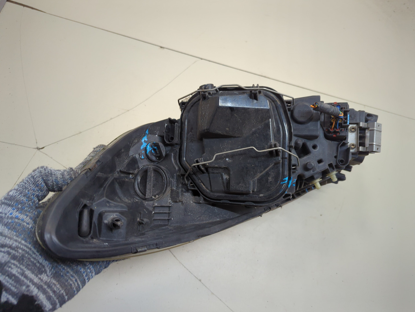 Фара правая