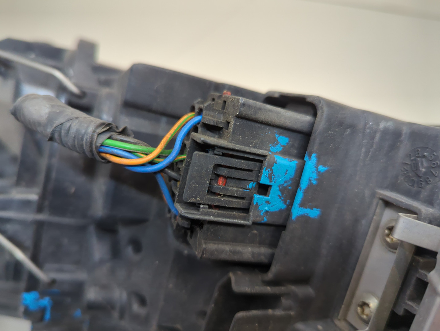 Фара правая