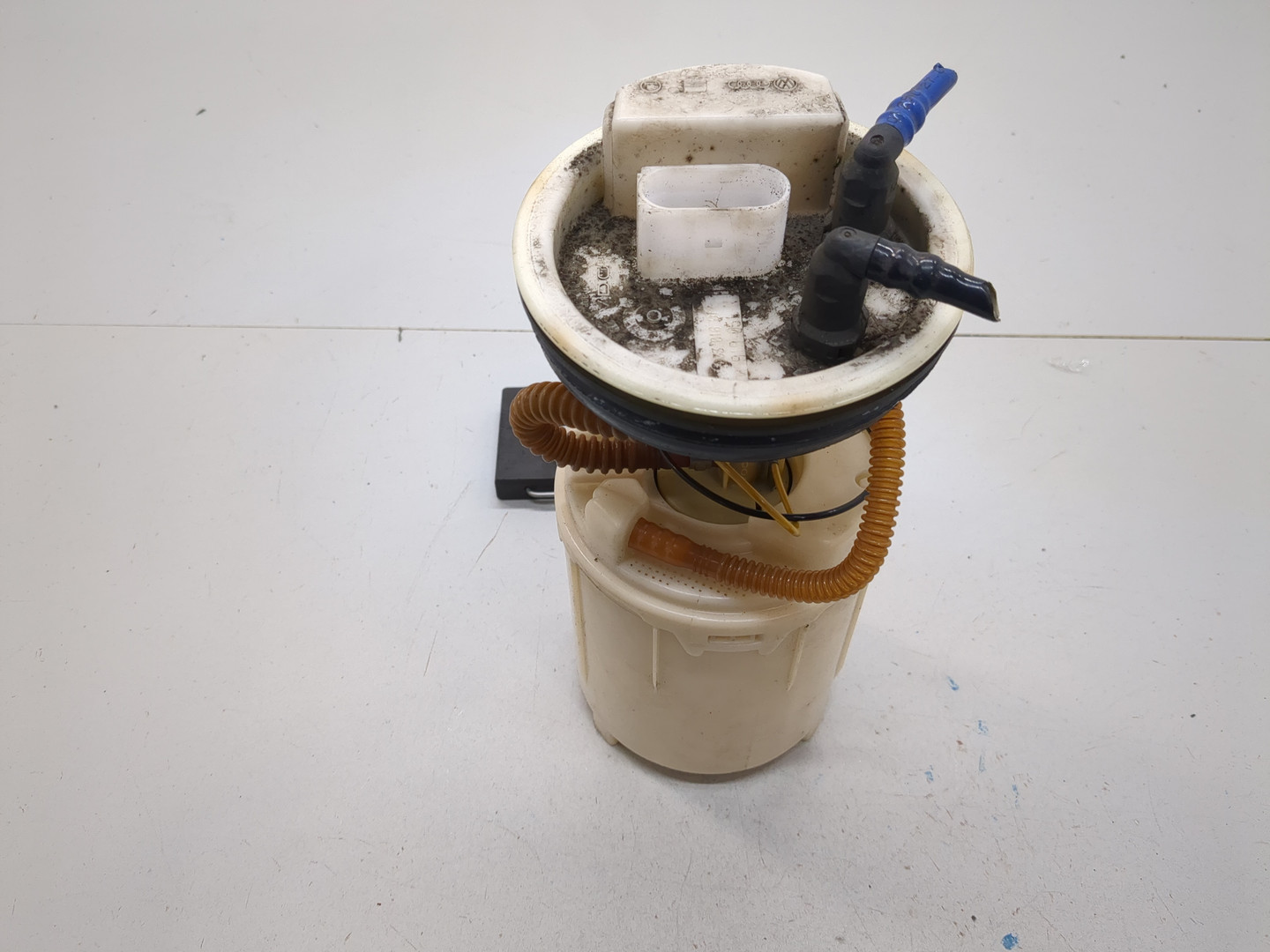 Насос топливный электрический