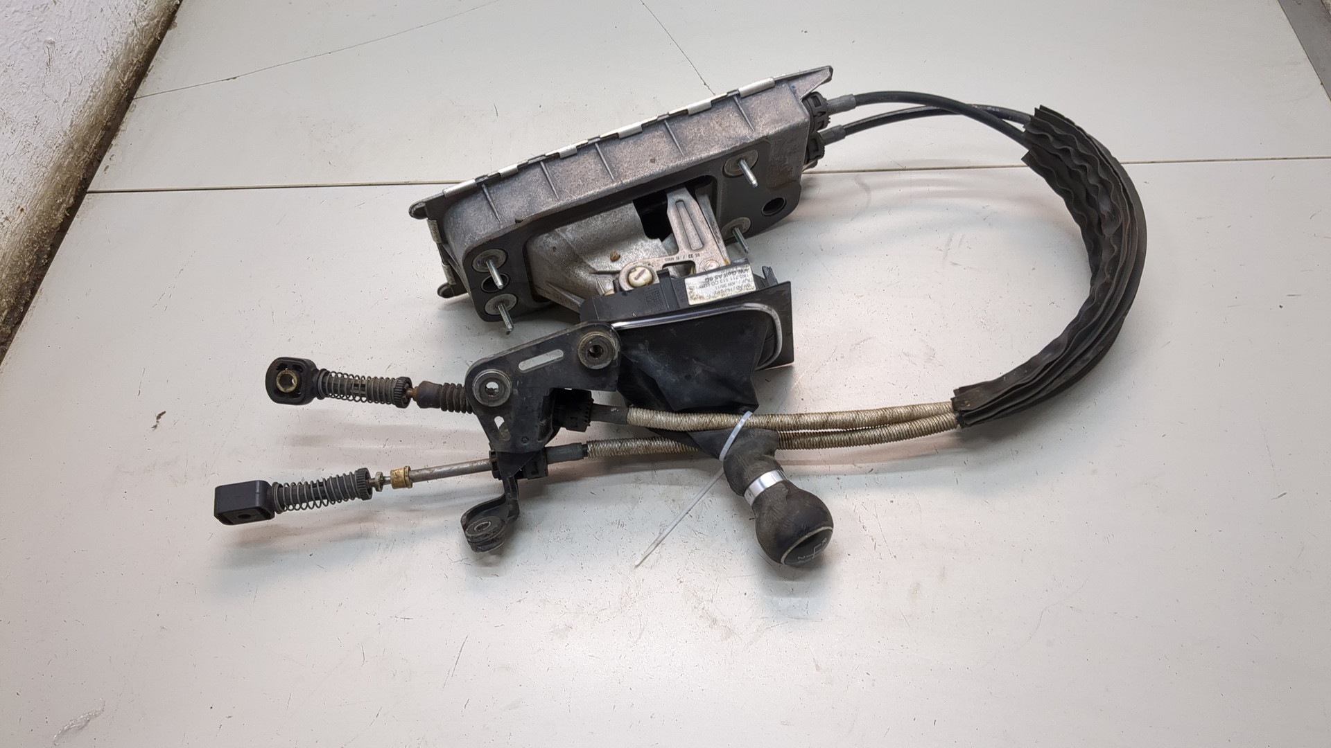 Кулиса МКПП / АКПП