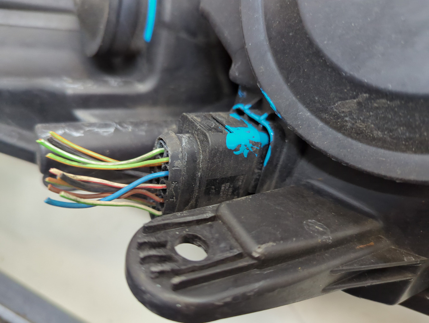 Фара правая