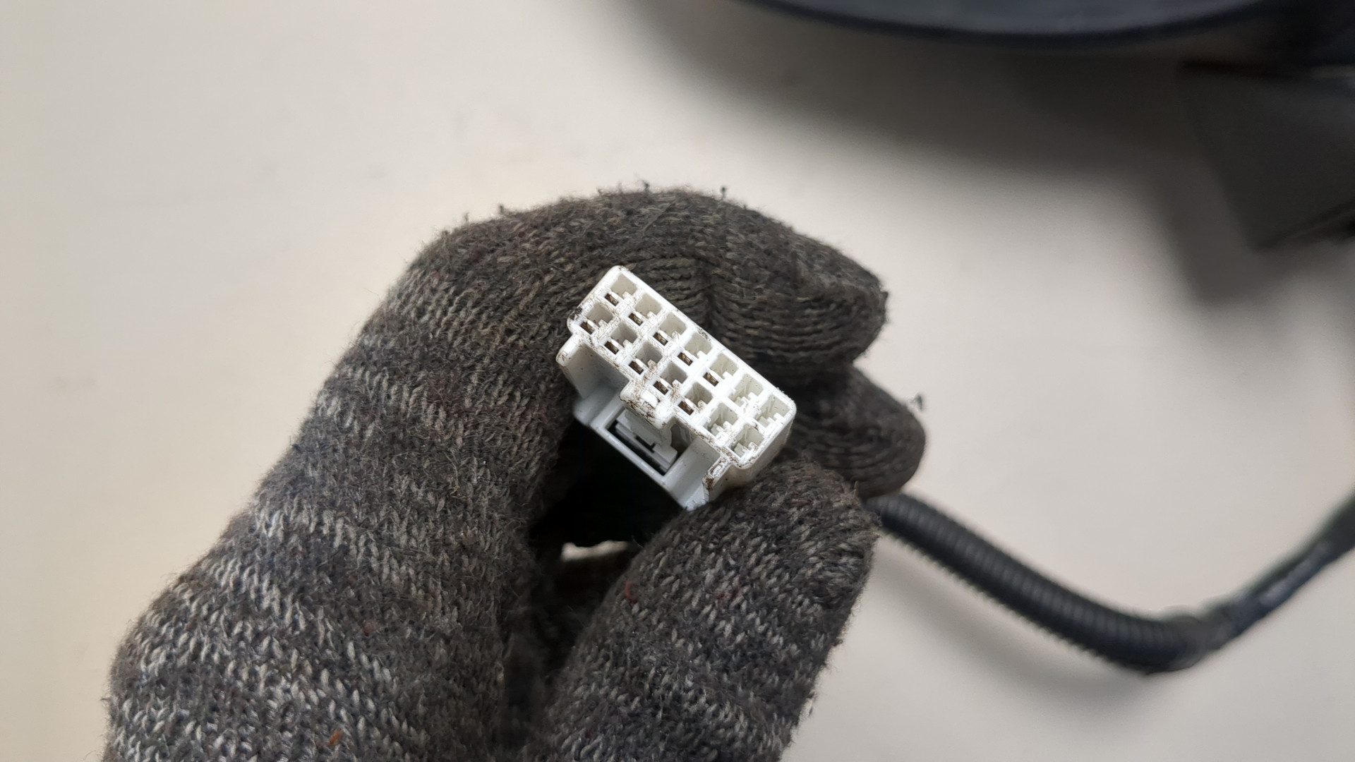 Зеркало левое электрическое