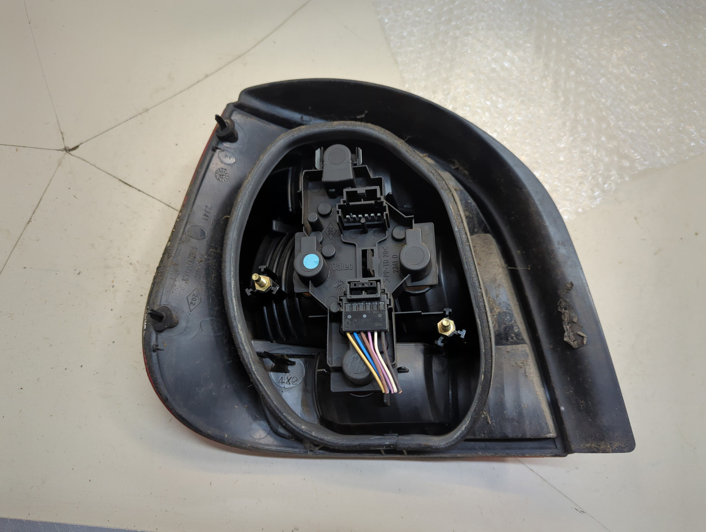 Фонарь задний правый