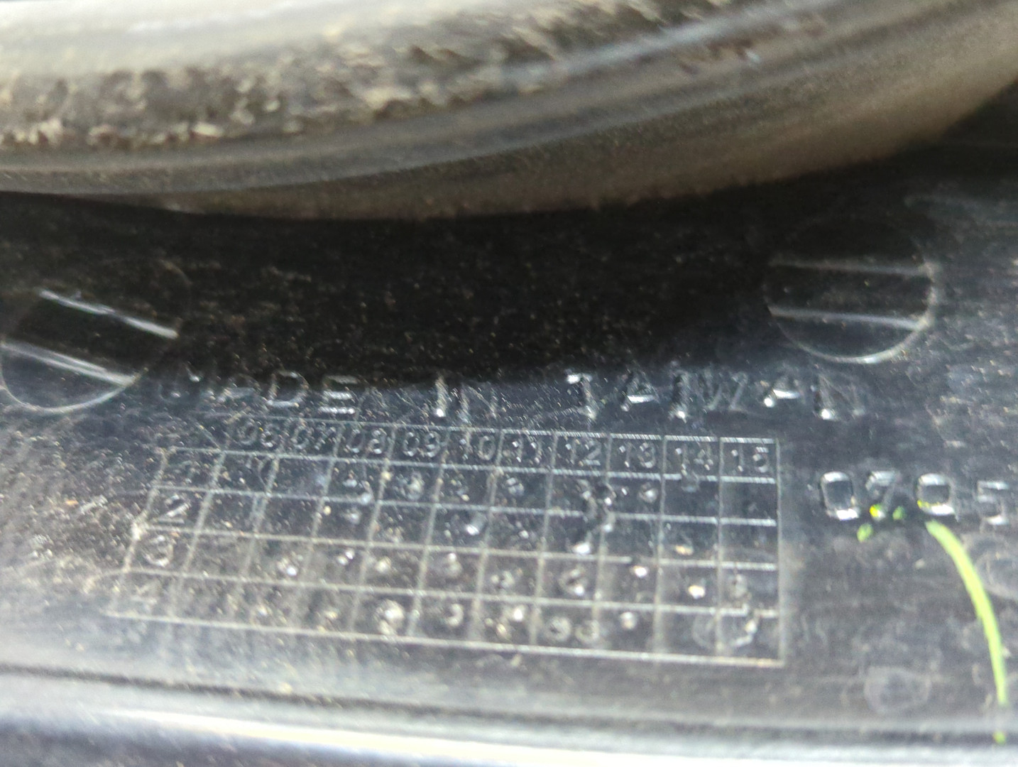 Фонарь задний левый