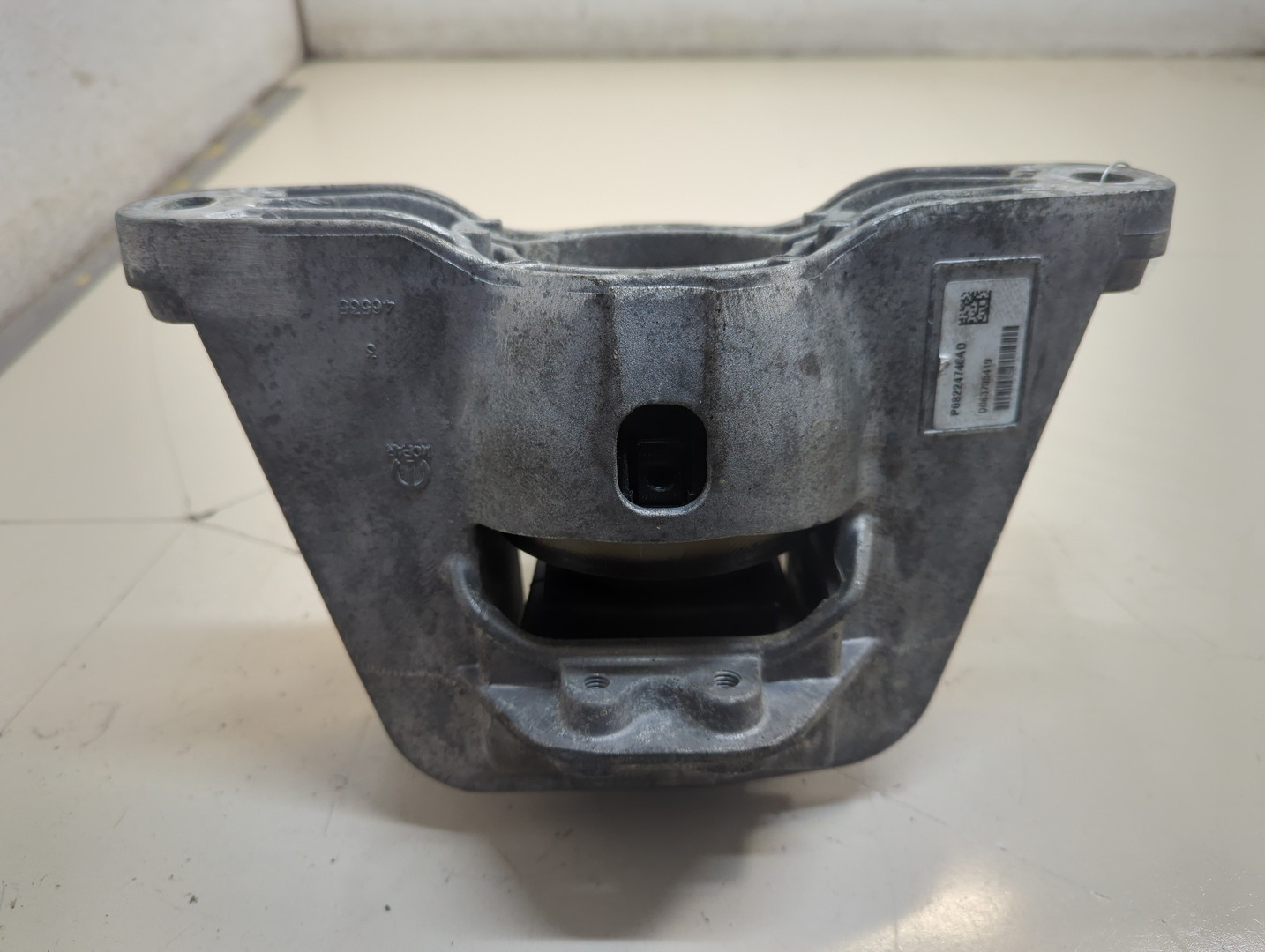 Опора двигателя