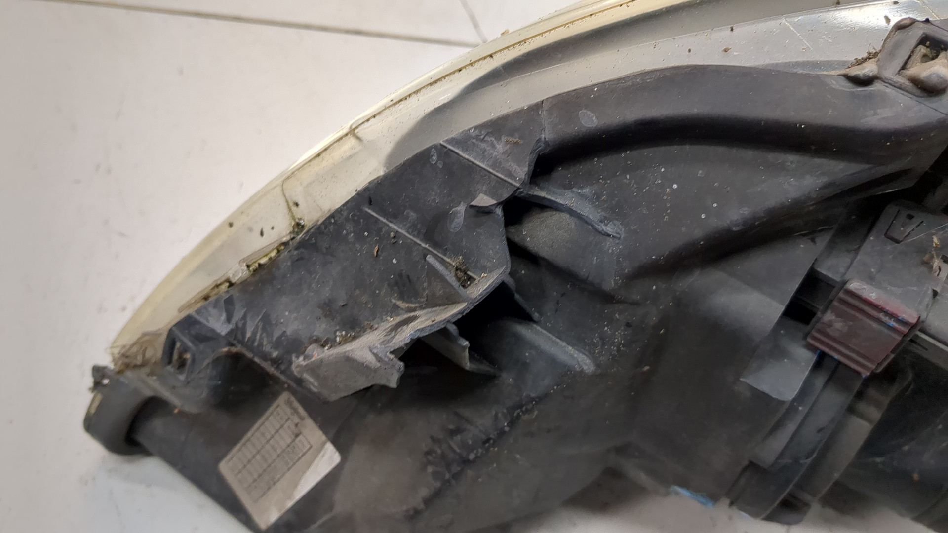 Фара правая