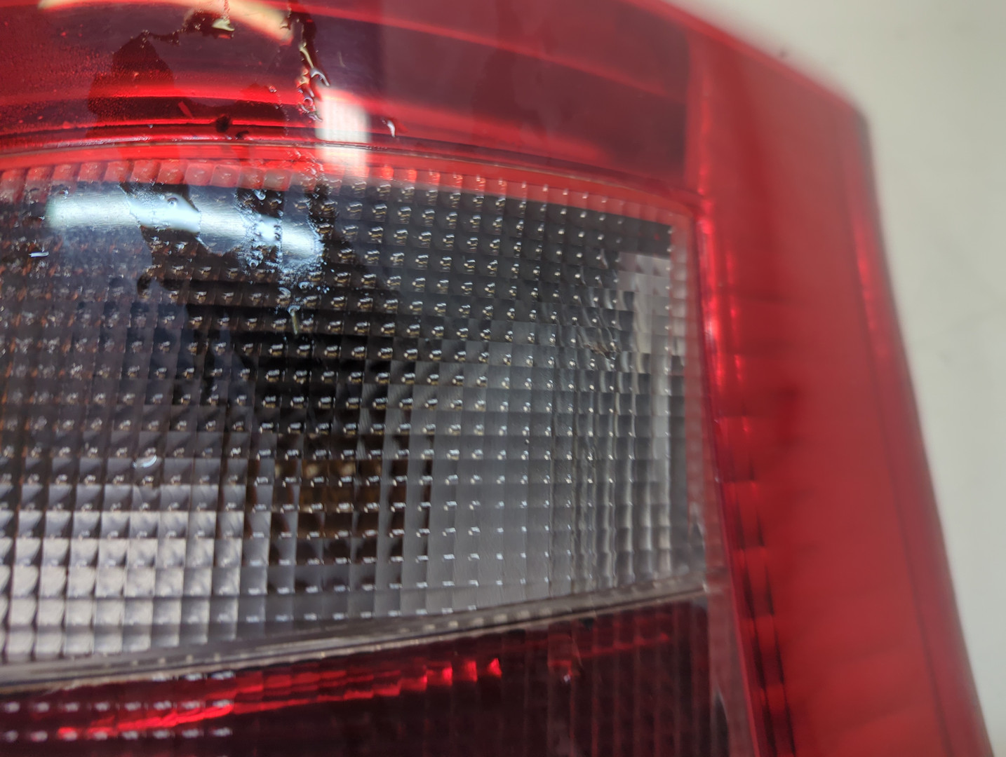 Фонарь задний правый