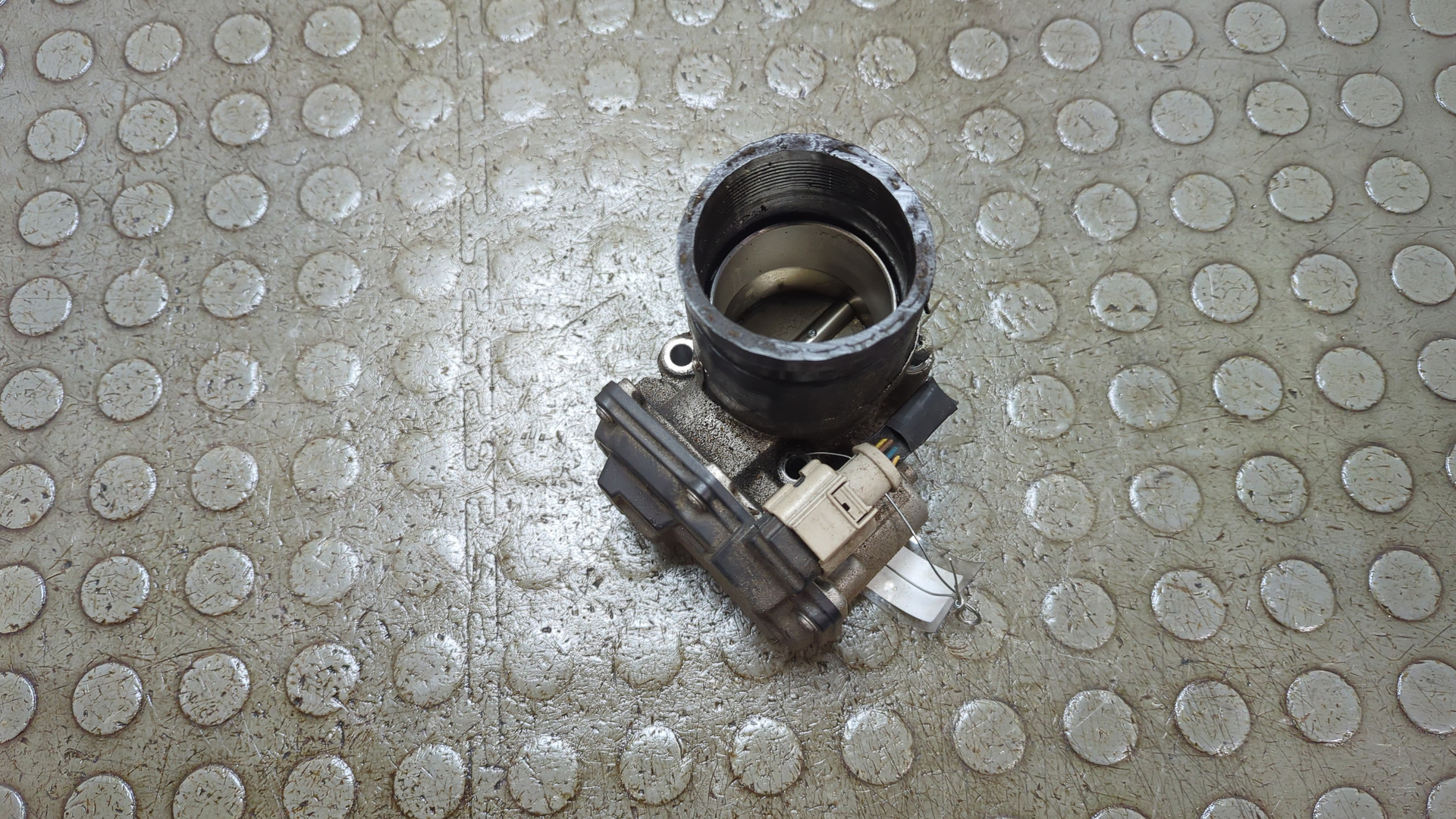 Заслонка дроссельная электрическая