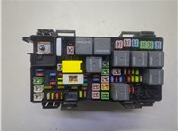 04692299AE Блок предохранителей Dodge Journey 2008-2011 21058359 #4
