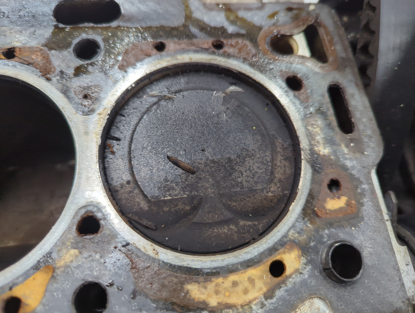 Блок двигателя