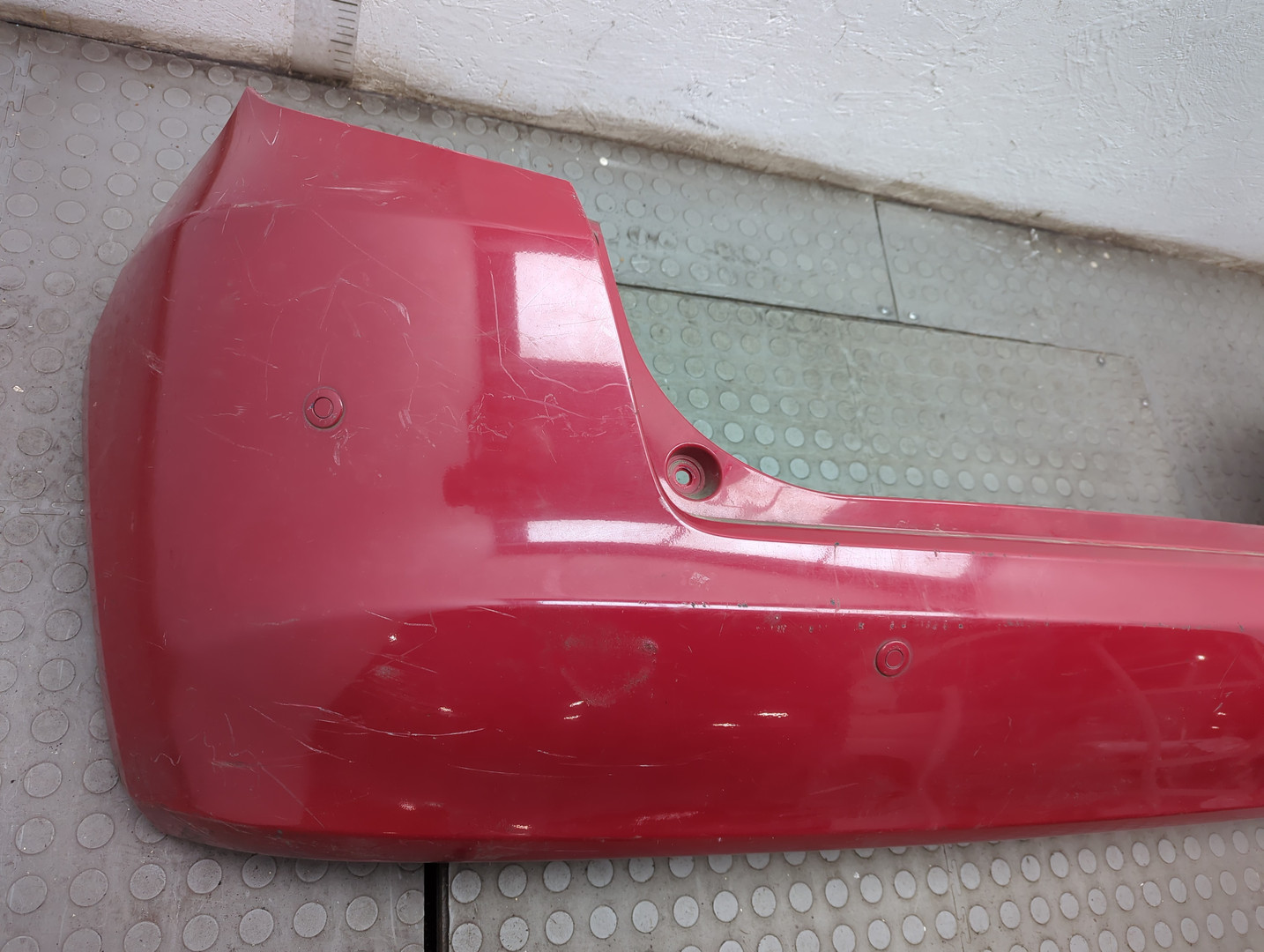 Бампер задний