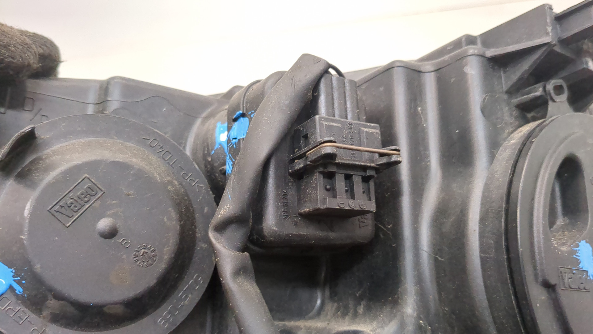 Фара правая