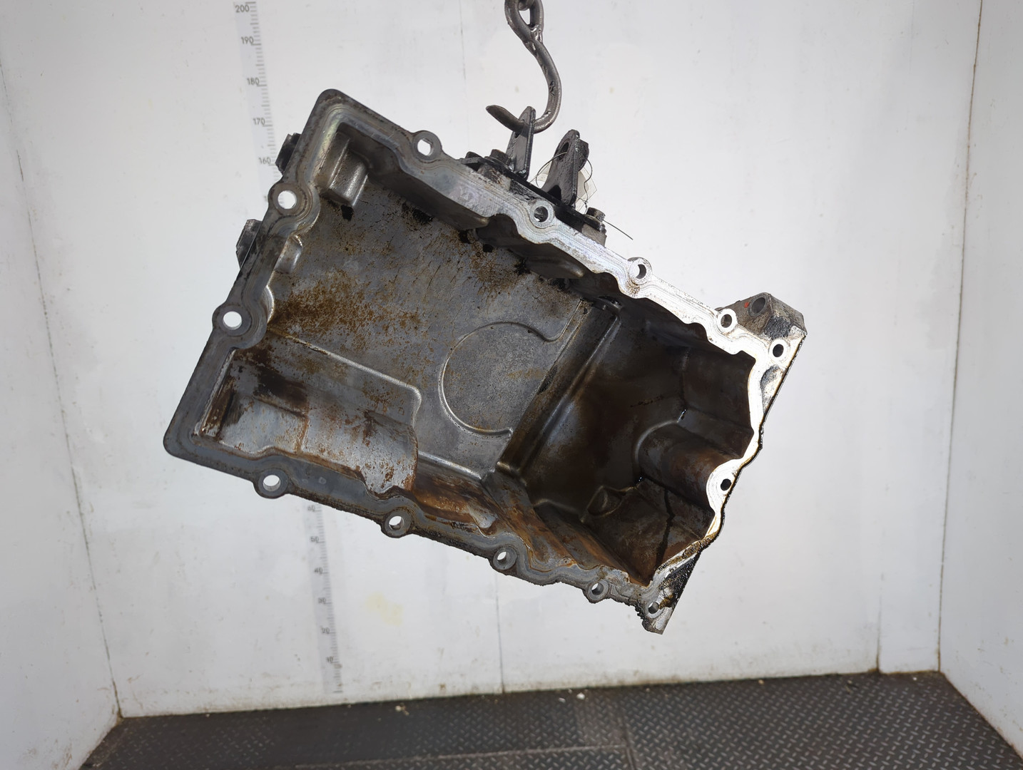 Поддон масляный двигателя (картер)