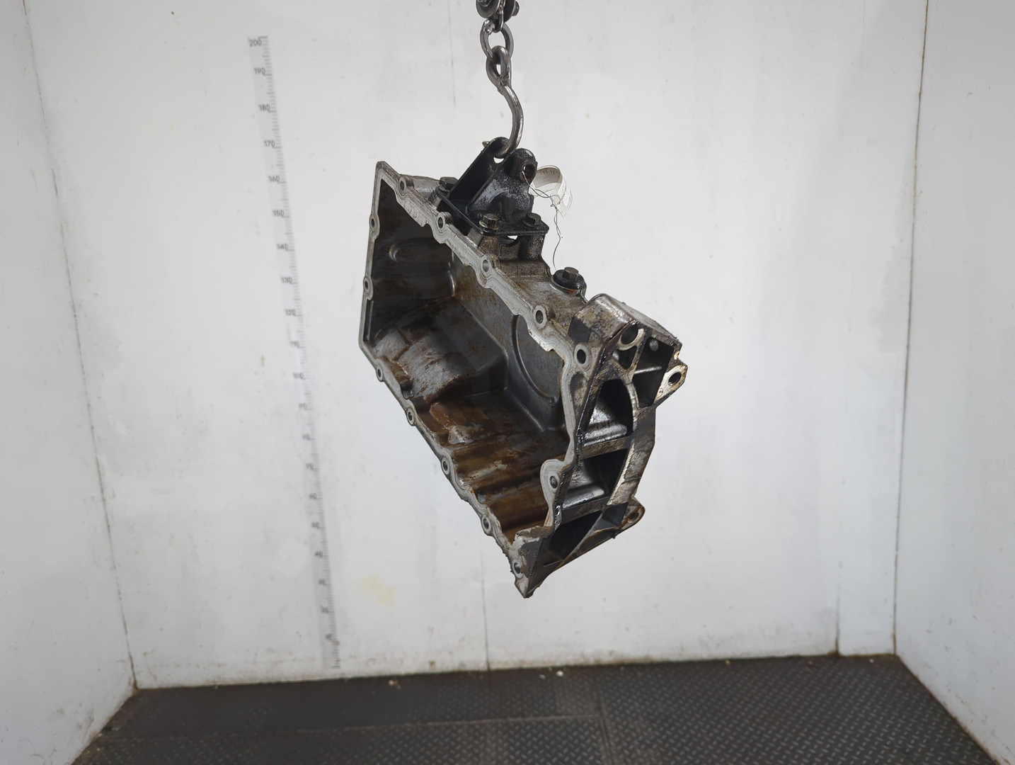 Поддон масляный двигателя (картер)