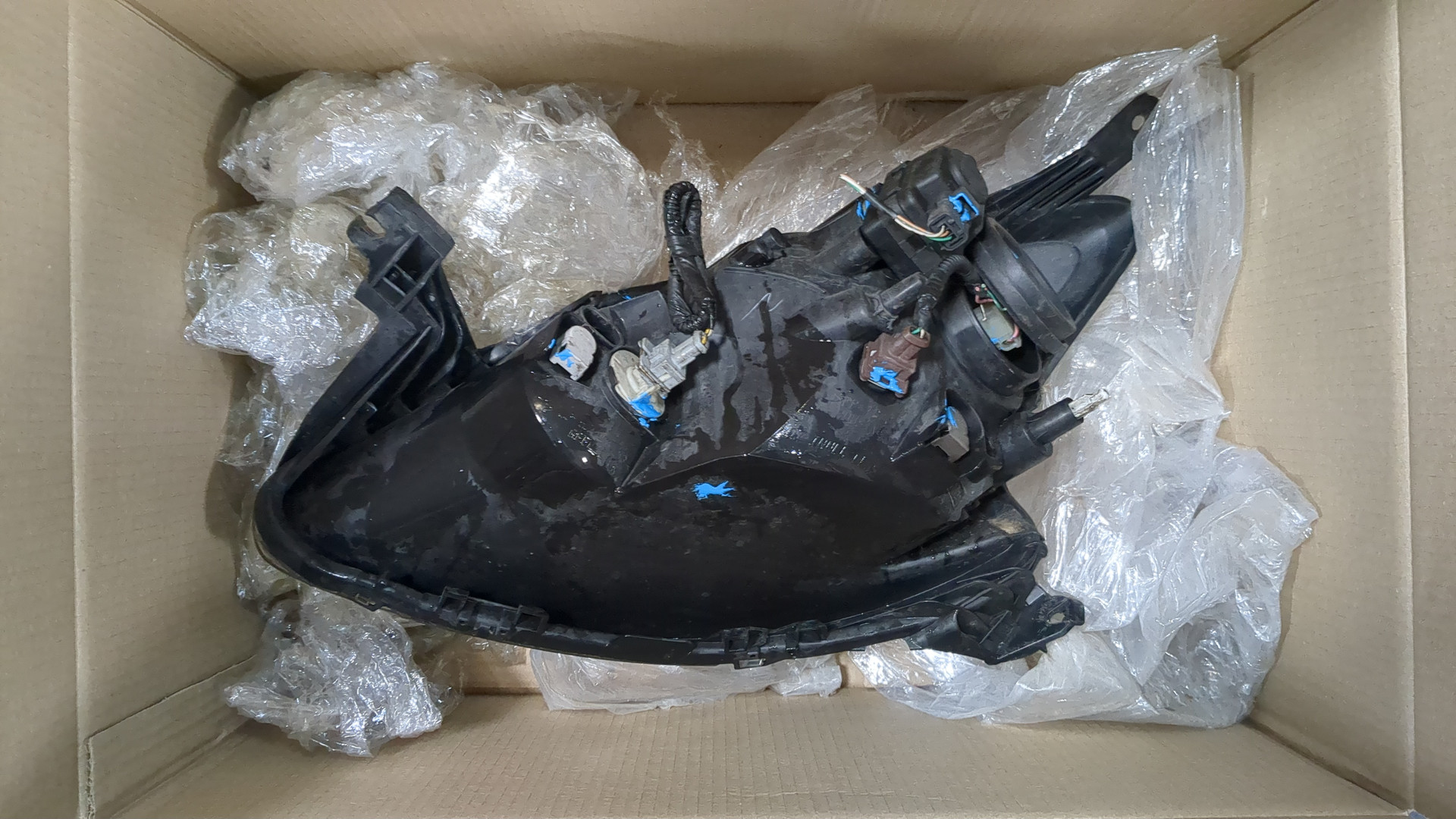 Фара правая