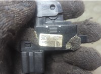  Кнопка стеклоподъемника (блок кнопок) Infiniti QX70 2013-2018 21059185 #3