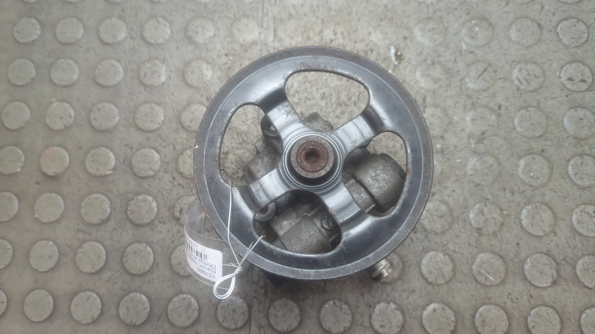 Насос ГУР (гидроусилитель руля)