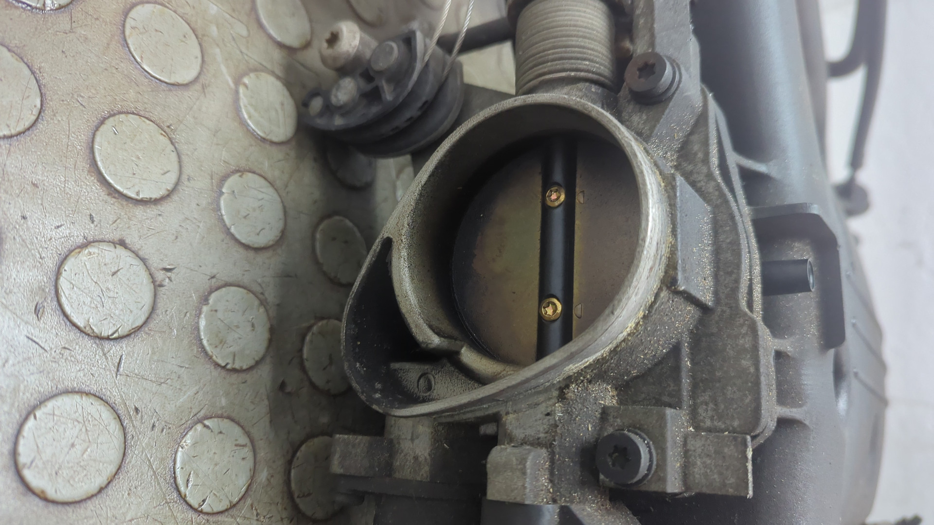 Коллектор впускной