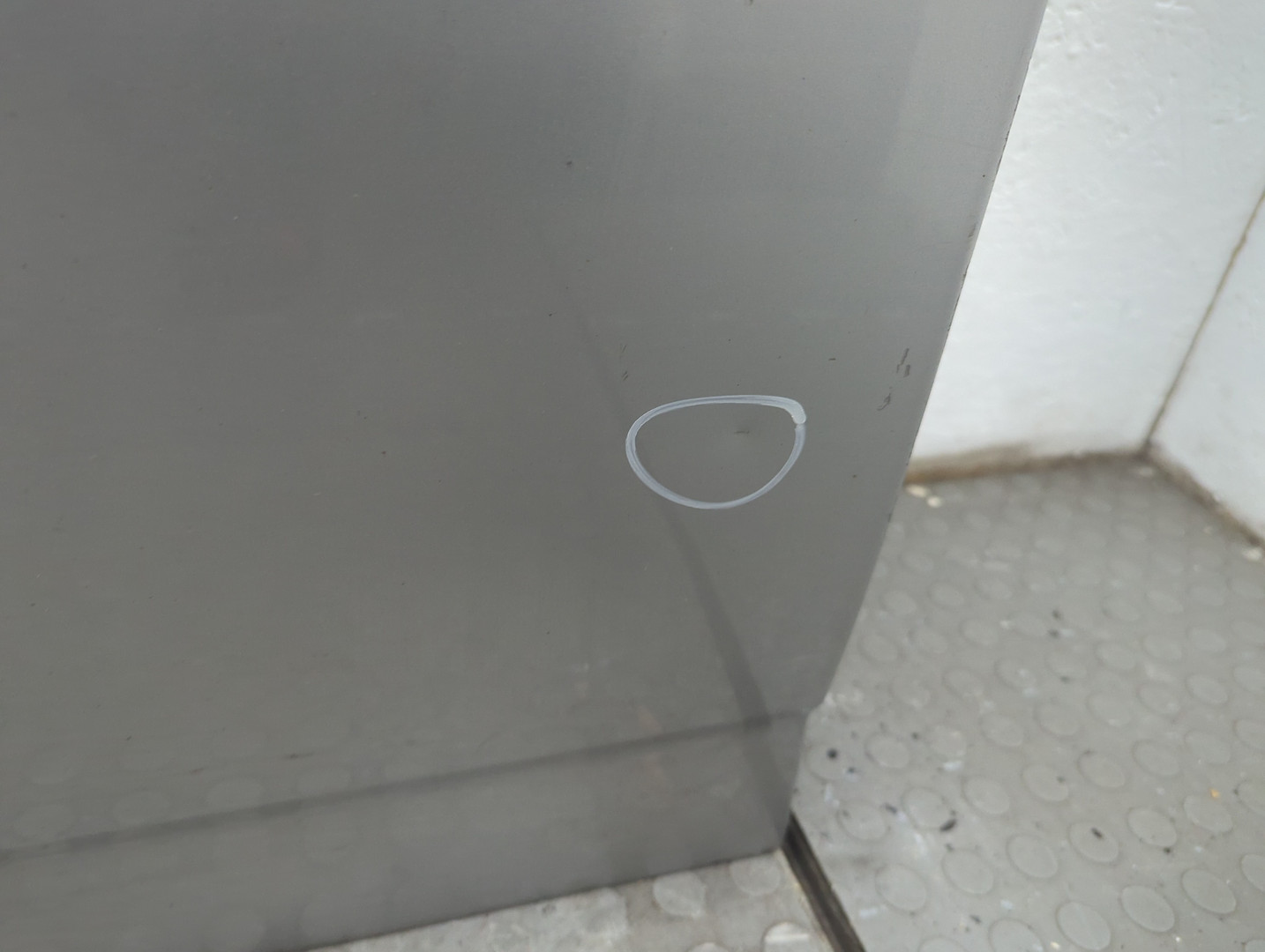 Дверь передняя левая