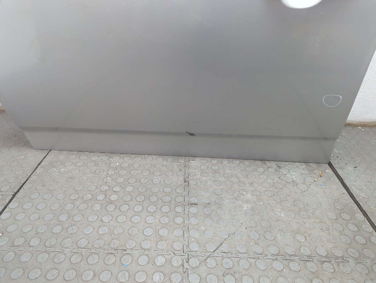 Дверь передняя левая